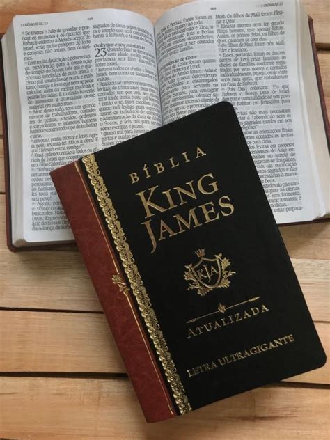 Biblia King James 1611 - Bíblia King James Letra Ultra Gigante 1611 Capa Luxo Marrom ...