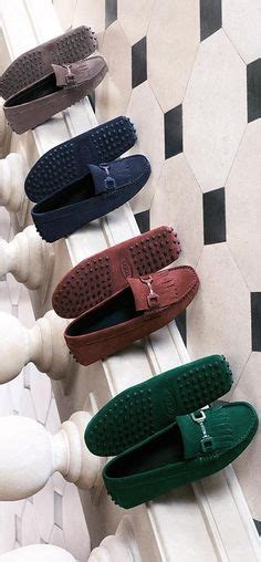29 ideeën over Tods | mode tassen, open schoenen, stijlvolle outfits