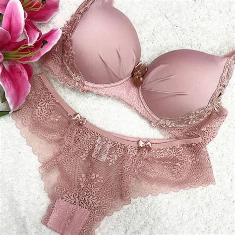 By 𝙒𝙖𝙣𝙙𝙚𝙧𝙡𝙚𝙞𝙖 𝙋𝙚𝙧𝙚𝙞𝙧𝙖 no Instagram: “Só na @lannalingeriebr lindossss ...