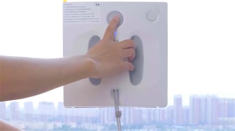 Hutt W66 English User Manual Video - Automatic Window Cleaning Robot ...