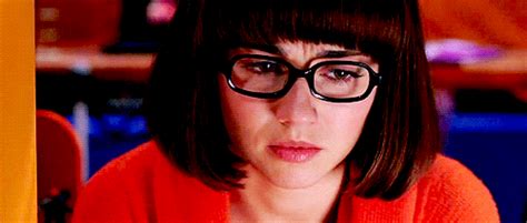 linda cardellini scooby doo gif | WiffleGif