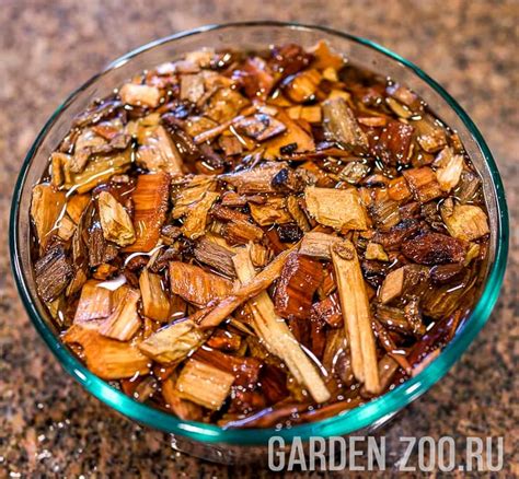 Какую щепу для копчения мяса выбрать? Советы от GardenZoo