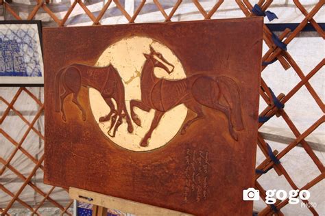 Эвэртэй туулай үзэхийг хүсвэл Хүй долоон худаг руу