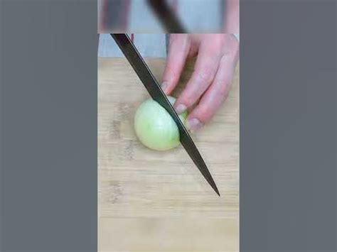салат с пекинкой и рыбкой - YouTube