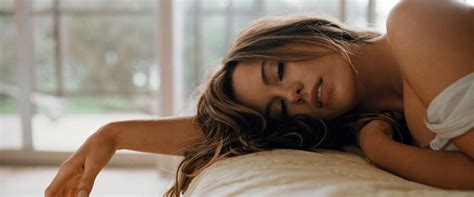 3840x1600 Kate Beckinsale Topless Images 3840x1600 Resolution Wallpaper