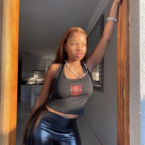 Kayla Brat - Kayla Brat updated her profile picture.