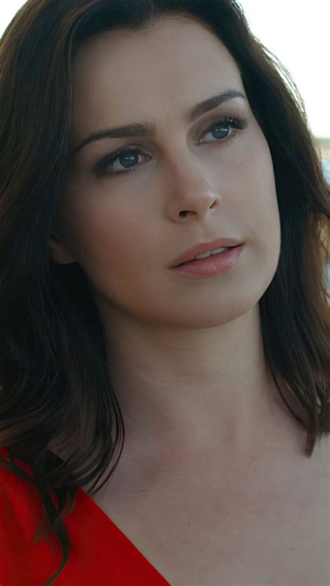anna maria sieklucka iPhone Wallpapers Free Download