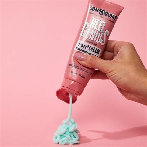 Foot care: the products, kit and precautions to take in summer to keep
