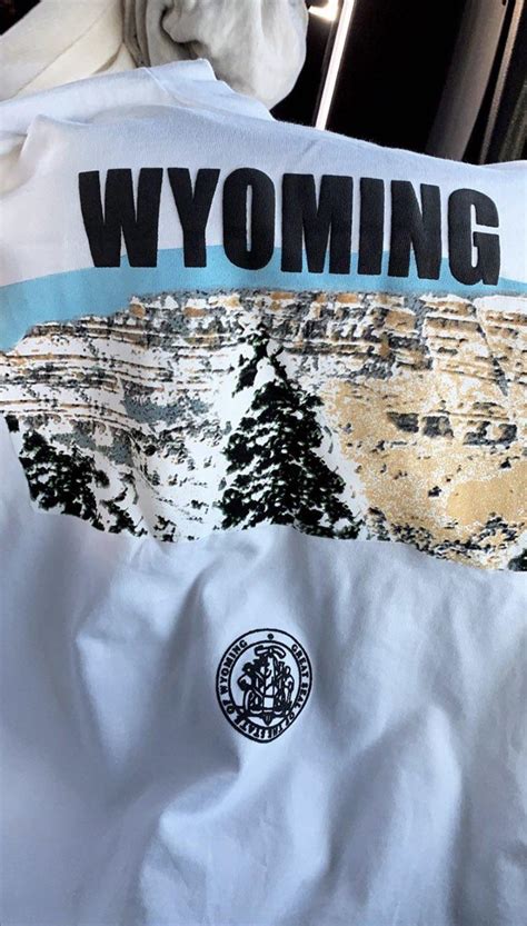 Sunday Service merch today in Wyoming 🥵🔥 : r/YandhiLeaks