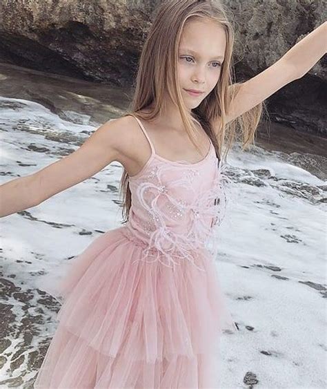Alisa🌼Sabirova on Instagram: “@alisasabirova #alisasabirova” | Nice ...