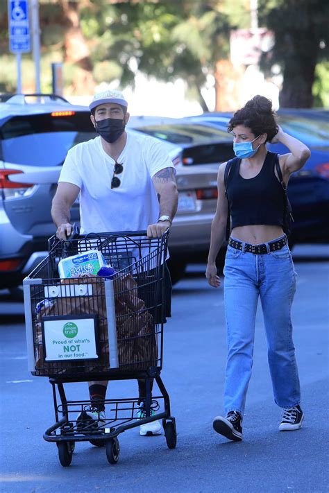 Corin Jamie-Lee Clark in a Black Top Goes Grocery Shopping in West