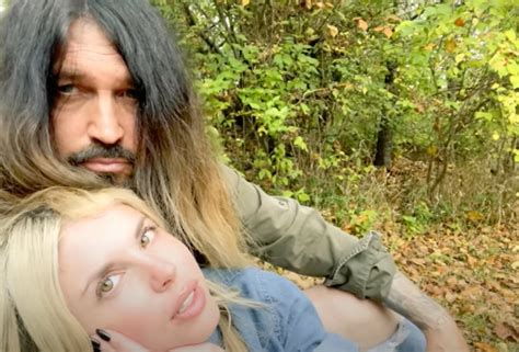Billy Ray Cyrus Met His Now-Fiancée, Firerose, on the 'Hannah Montana ...