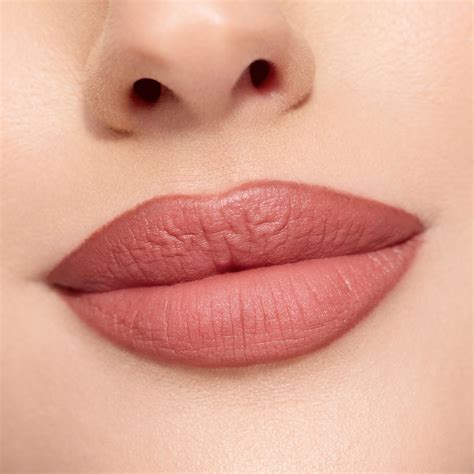 makeup services redesign macro lip mac cosmetics  zealand