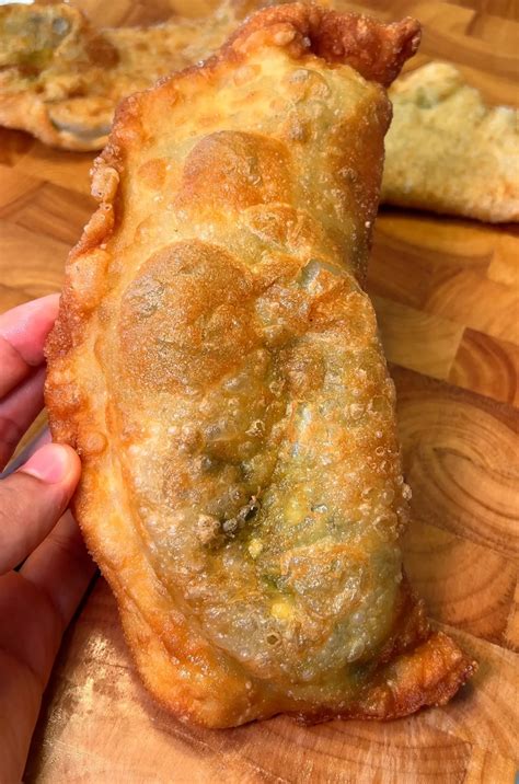 Vegan Spinach And Feta Empanadas – A Tasty Plant-Based Treat
