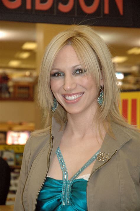 Poze Deborah Gibson - Actor - Poza 24 din 93 - CineMagia.ro