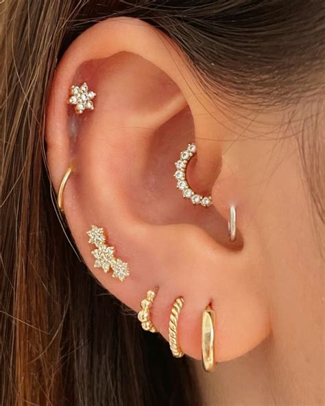 20 Best Ear Piercing Ideas | Assolari | Earings piercings, Minimalist ...