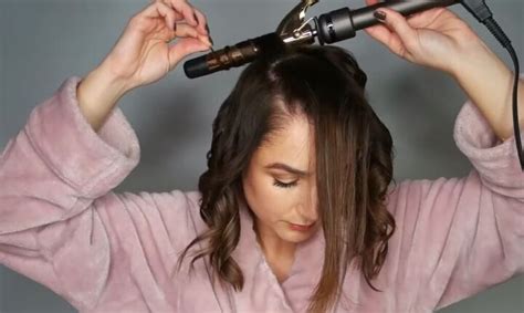 Easy Voluminous Curls Tutorial | Upstyle