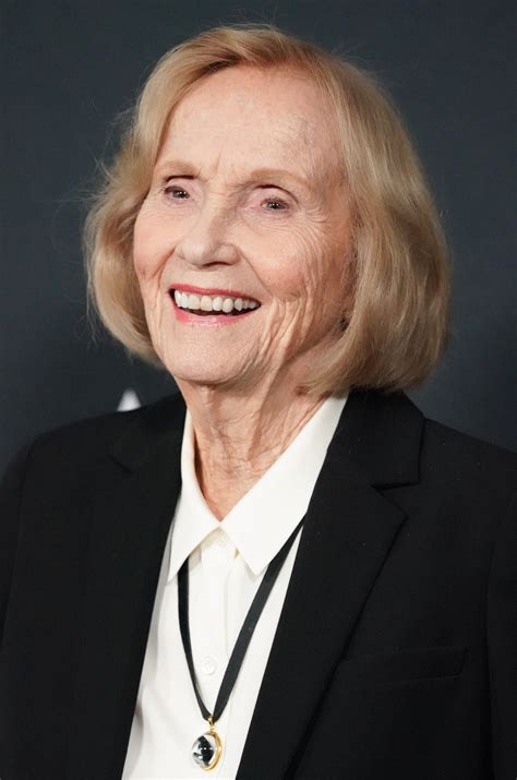 13 Stunning Color Photos of Eva Marie Saint as She Celebrates Turning