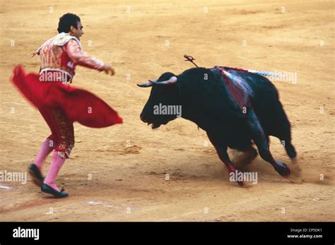 spain madrid la corrida stock photo alamy