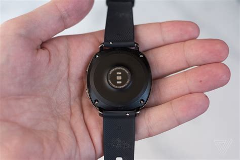 Samsung’s Gear Sport mixes classical design cues with modern fitness ...