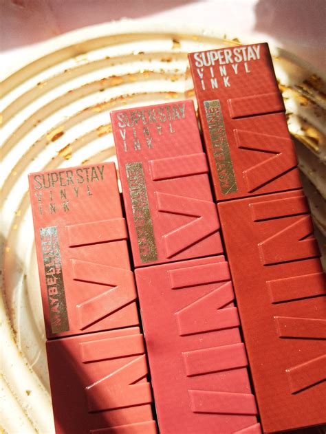 Порівнюю нюдові відтінки від Maybelline SuperStay | MAKEUP Club