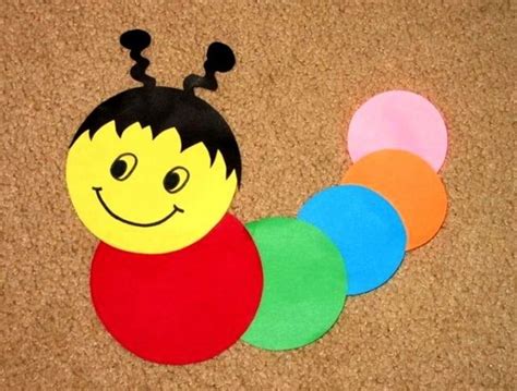 Приложение "Caterpillar": от кръгове от цветна хартия за деца, забавен ...