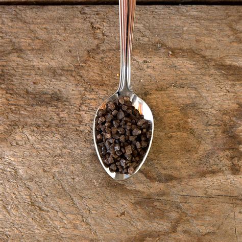 Alder Smoked Salt (Coarse Grind) 3 oz. – Pinetree Garden Seeds