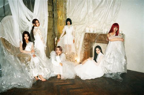 (G)I-DLE I Burn / HWAA Concept Photos (HD/HR) - K-Pop Database / dbkpop.com