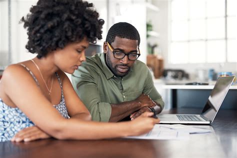 How to Combine Bank Accounts