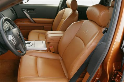 Infiniti FX45 (2003) - picture 23 of 24