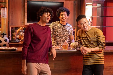Sustainable Men's Fashion Brand DaMENSCH Launches new collection | APN News