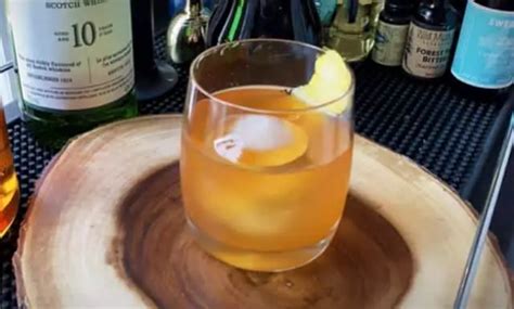 Best Statesman Cocktail Recipe » Drinks & Foods