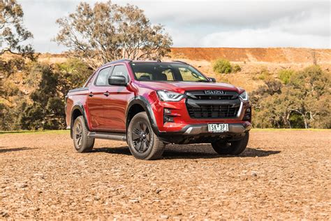 isuzu ute australia celebrates  anniversary  sales milestone