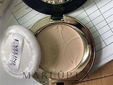 Eveline Cosmetics Celebrities Beauty Powder - Минеральная компактная ...