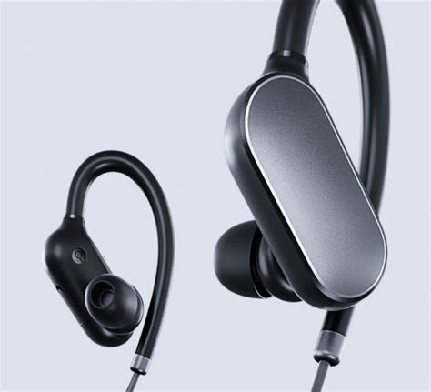 Беспроводные наушники Xiaomi Mi Sports Bluetooth Headset работают до 7 ...