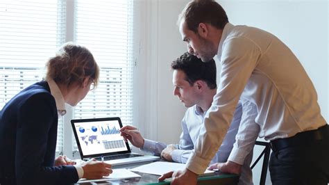 strong reasons  financial failure  businesses blog