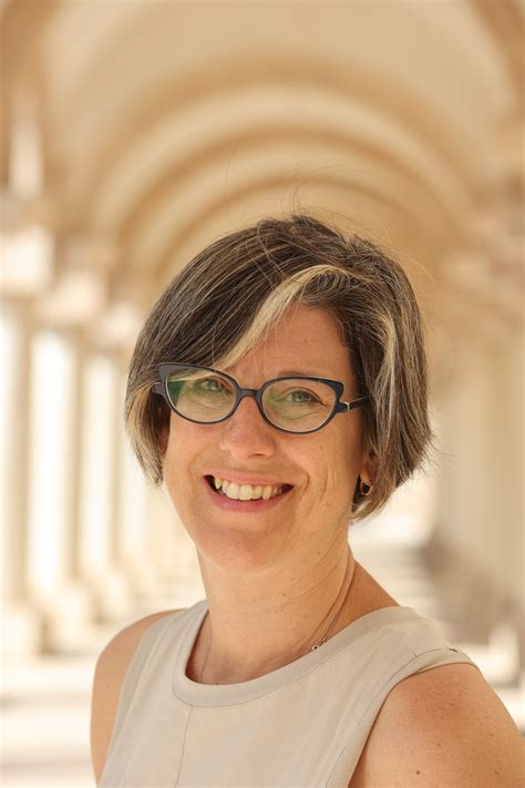 Ways Jessica Ditzel Builds Resilience When Facing Market Crises 2