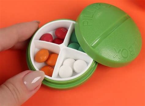 Таблетница круглая "Pill Box" 4 секции, 4 приема / Контейнер для ...