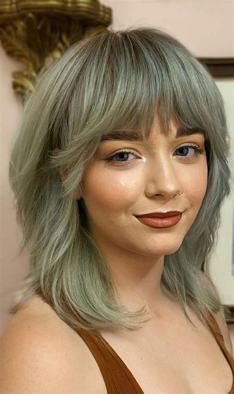 Shag Haircuts That're Low-Maintenance Yet Stylish Haircut : Cute Little