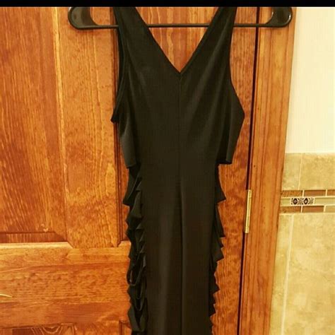 Long black dress | Long black dress, Black dress, Dresses