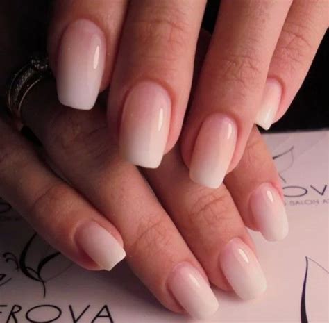 Маникюр нежно-розовый | Classic nails, Nails, Manicure