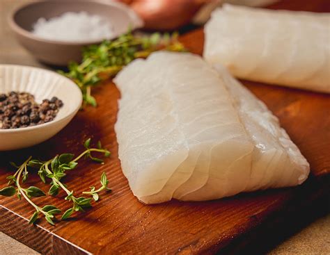 Wild Icelandic Cod Fillet - 6 oz. (2 pack) - Premium Cod Fillets ...