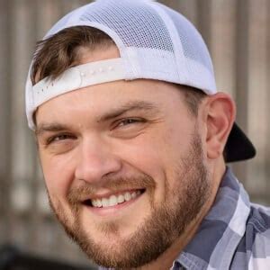 brandon davis country singer net worth