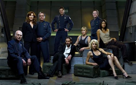 Battlestar Galactica HD Wallpaper: Iconic Characters Unite