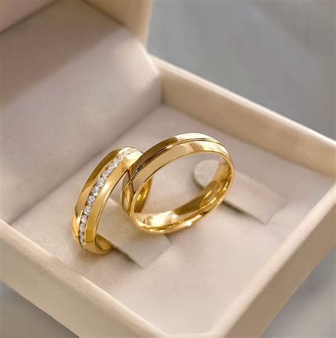 Alianças De Noivado Banhada A Ouro