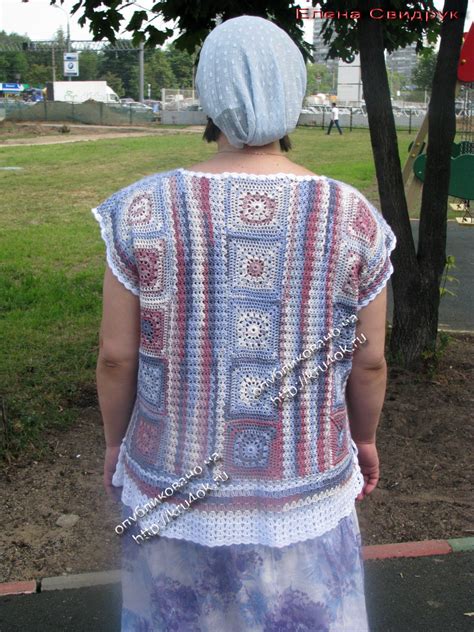 Меланжевый жилетик