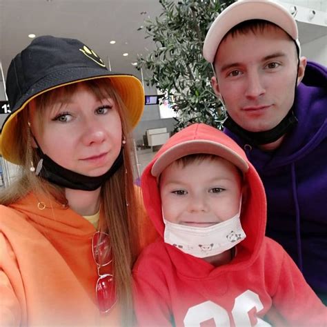 Анна Яковлева on Instagram: “Наконец-то отпуск 🐳🏖️🌞🌊” | Bucket hat ...