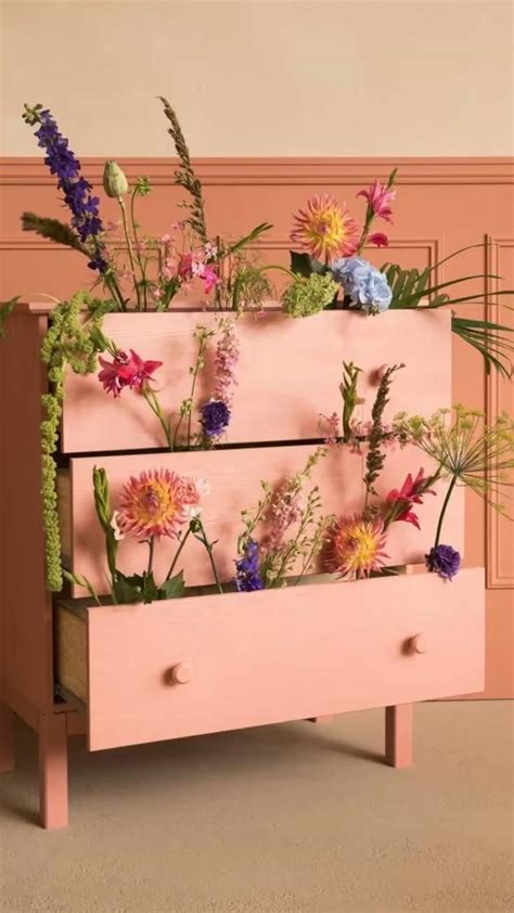 Фотозона проросшие цветы | Decor, Flower installation, Event decor