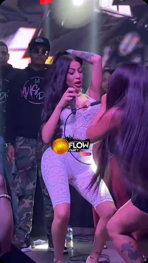 Yailin la Mas Viral ♋🧿 | Presentación sorpresa Yai y la más doll 💚💋