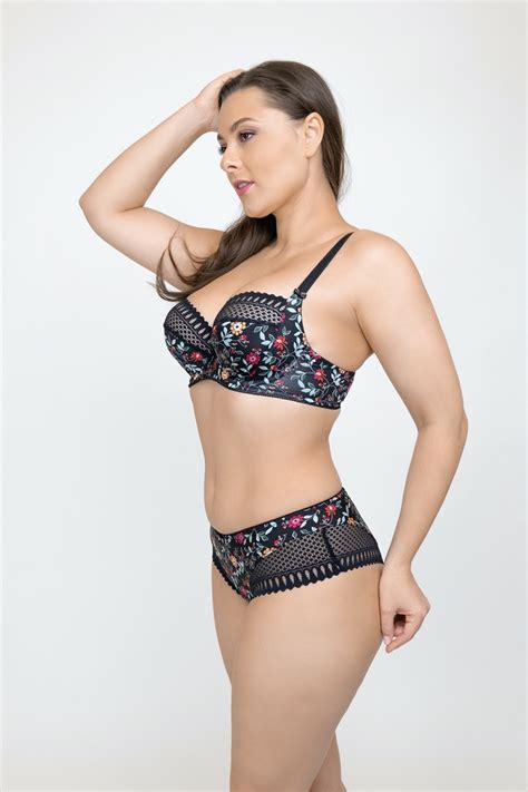 Трусы женские хипстеры цветные кружевные BESTFORM MARBELLA - parishop.ru